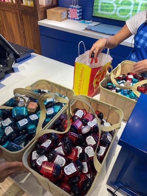 Bath and Body Work Gel Rửa Tay Khô 29ml(sẵn)Tặng 3 tờ giấy thơm Mỹ Bounce | BigBuy360 - bigbuy360.vn