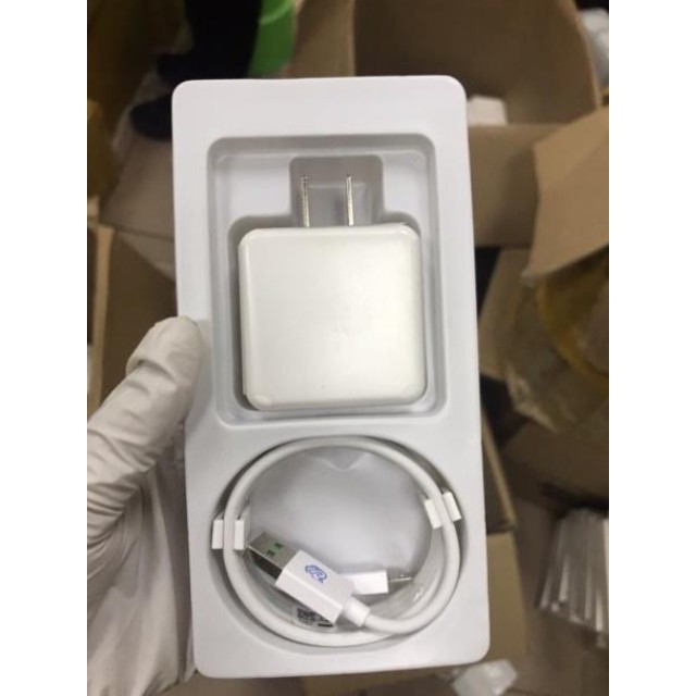 BỘ CỐC CÁP SẠC NHANH OPPO VOOC / R15 12 THÁNG