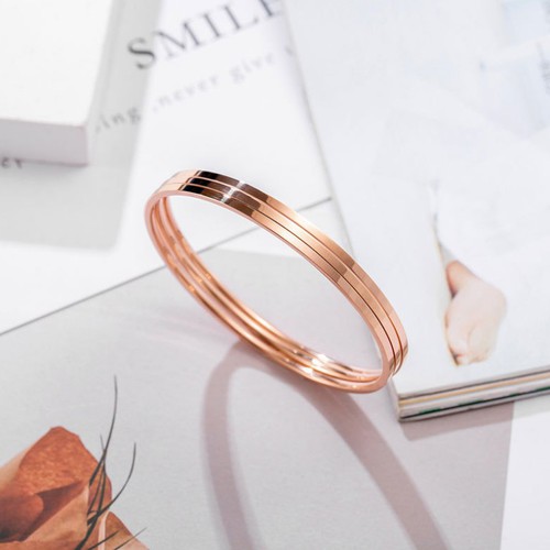 Bộ 3 Chiếc Vòng Tay Tròn Titan Ko Han Rỉ TT 3675