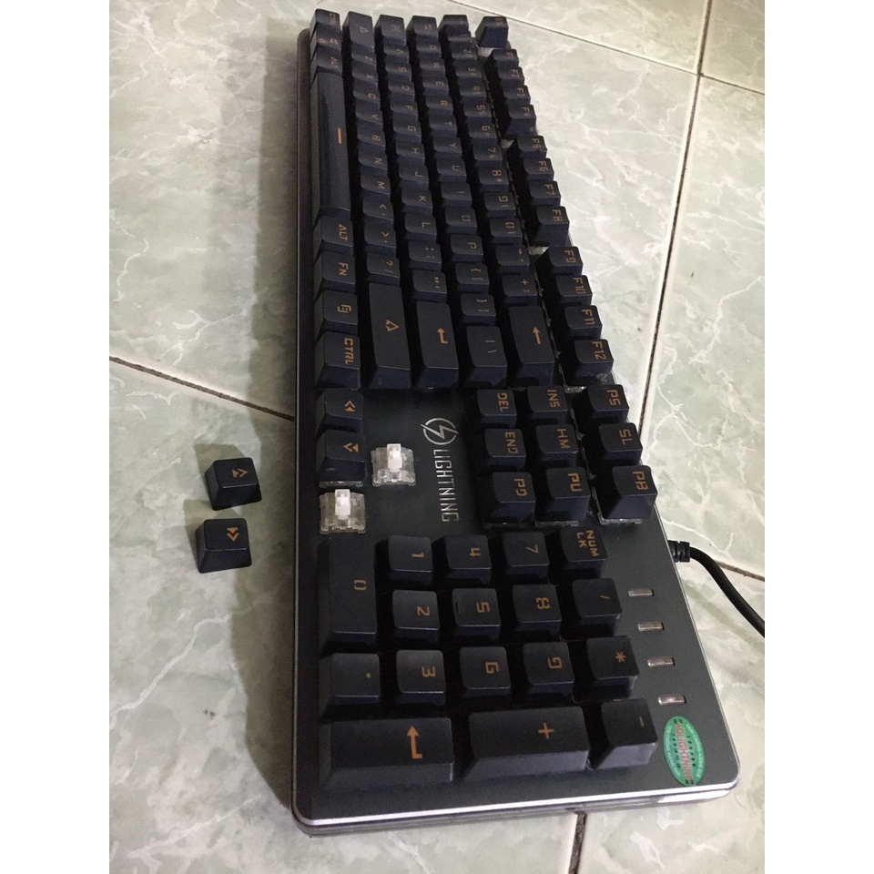 { FREESHIP) Bàn phím giả cơ  AD7700, PR1368S thanh lý vẫn dùng tốt