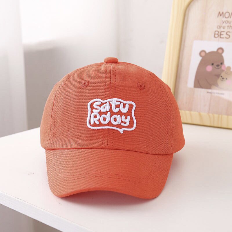 Mũ nón cho bé 1-4 tuổi thêu chữ Saturday cho bé