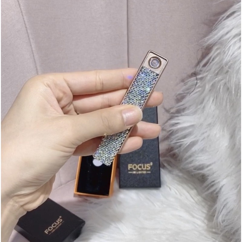 PINKYLA - Quẹt điện tử Bling Bling Sang chảnh