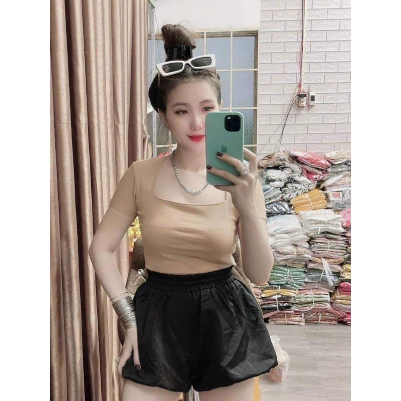 ÁO CROPTOP TAY NGẮN CỔ VUÔNG