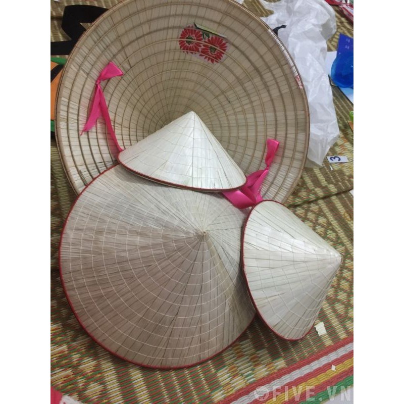 Nón lá trang trí đủ kích thước