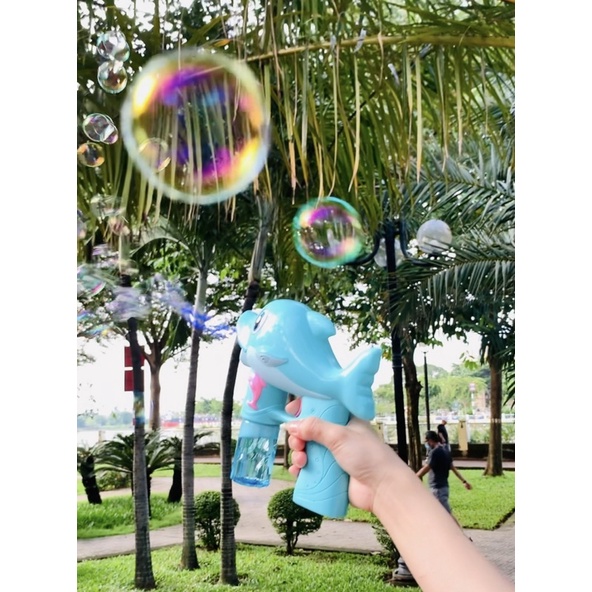 Đồ chơi tạo bong bóng cá heo (Tặng kèm pin)