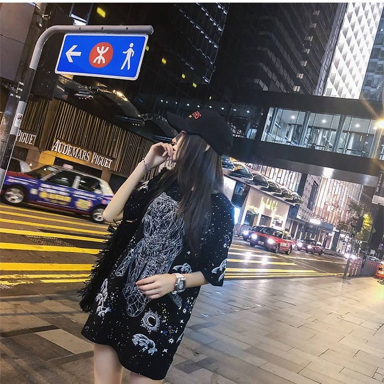 Áo thun tay ngắn dáng rộng in hình hổ