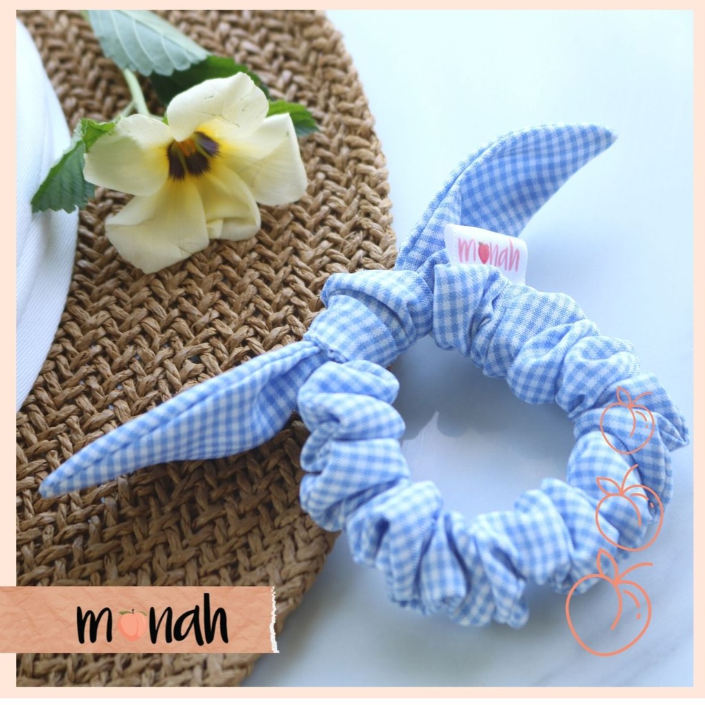 Dây buộc tóc, cột tóc scrunchie thắt nơ tai thỏ caro xanh biển trẻ trung