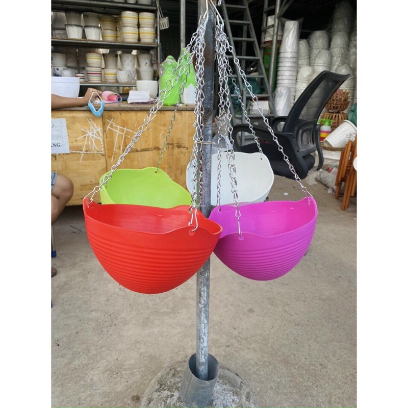 Chậu treo dây xích sắt hình sóng bát đủ màu siêu bền siêu đẹp