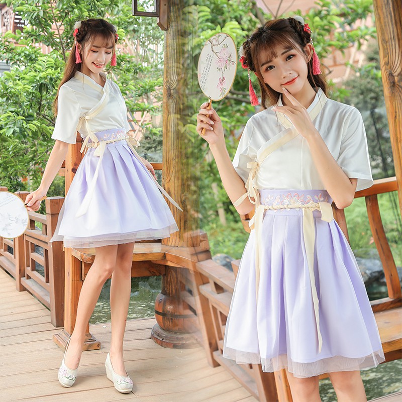 Hán phục cách tân chéo vạt