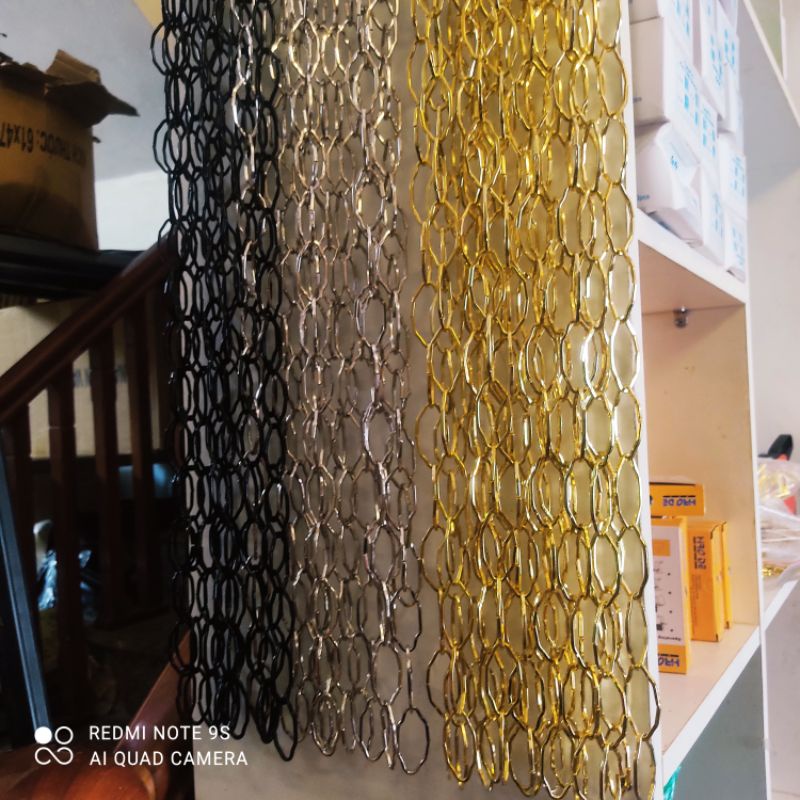 Dây xích treo quần áo - xích treo đồ cho shop chất liệu kim loại mạ vàng, bạc, đen dài 1m tiết kiệm diện tích