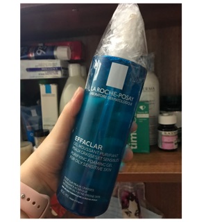 Sữa rửa mặt dạng Gel cho da dầu mụn LRP
