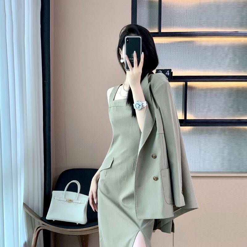 Set đồ Áo Blazer nữ+ váy hai dây phong cách hàn quốc mẫu mới chất đẹp mã RB03