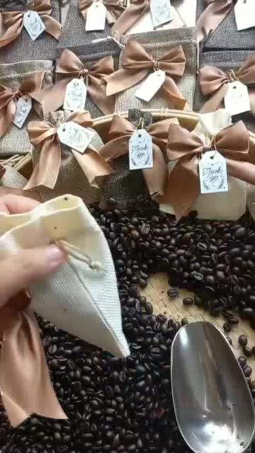 Túi hạt cà phê rang mộc khử mùi cực tốt dùng để treo xe ô tô, tủ quần áo, nhà vệ sinh | BigBuy360 - bigbuy360.vn