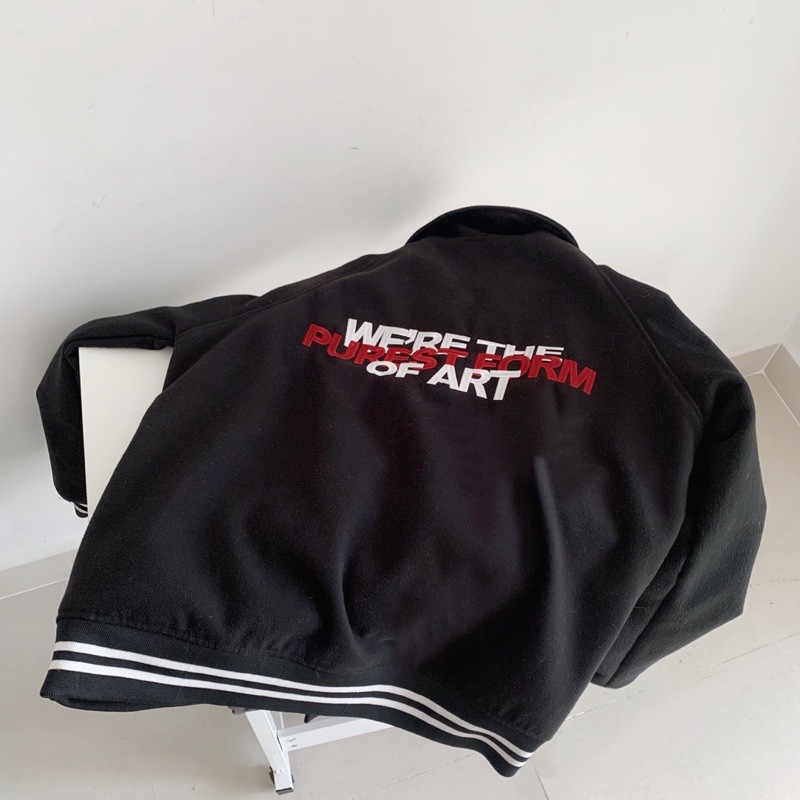 𝐇𝐔𝐌𝐀𝐍 𝐀𝐑𝐓 𝐉𝐀𝐂𝐊𝐄𝐓 (áo khoác varsity lót dù) | BigBuy360 - bigbuy360.vn