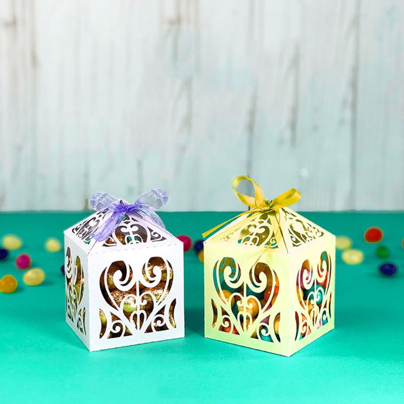 Khuôn cắt giấy bằng kim loại hình hộp họa tiết trái tim trang trí tập ảnh