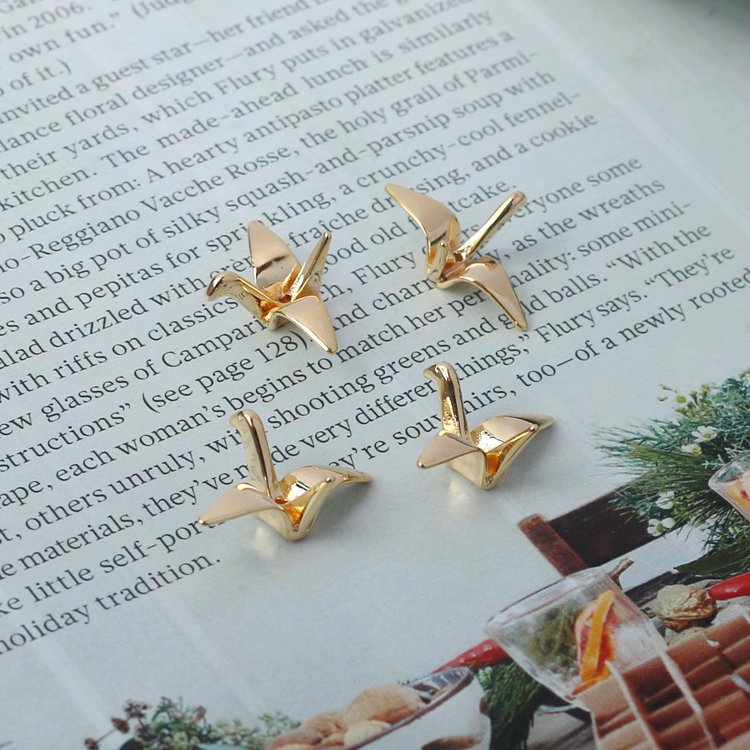 Túi Đồng 14k Lỗ Rỗng Dày 10 * 23mm Hình Chim Hạc Sang Trọng Dùng Làm Trang Sức diy