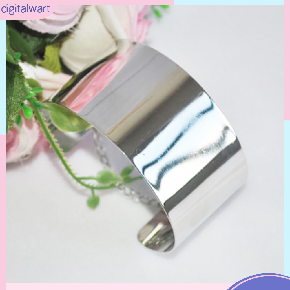 Vòng Đeo Tay Bản Rộng Bằng Kim Loại Phong Cách Punk Gothic Thời Trang Cho Nữ