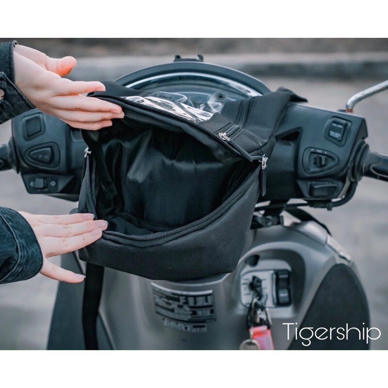 Túi grap chống nước cảm ứng mượt gắn đầu xe cực tiện