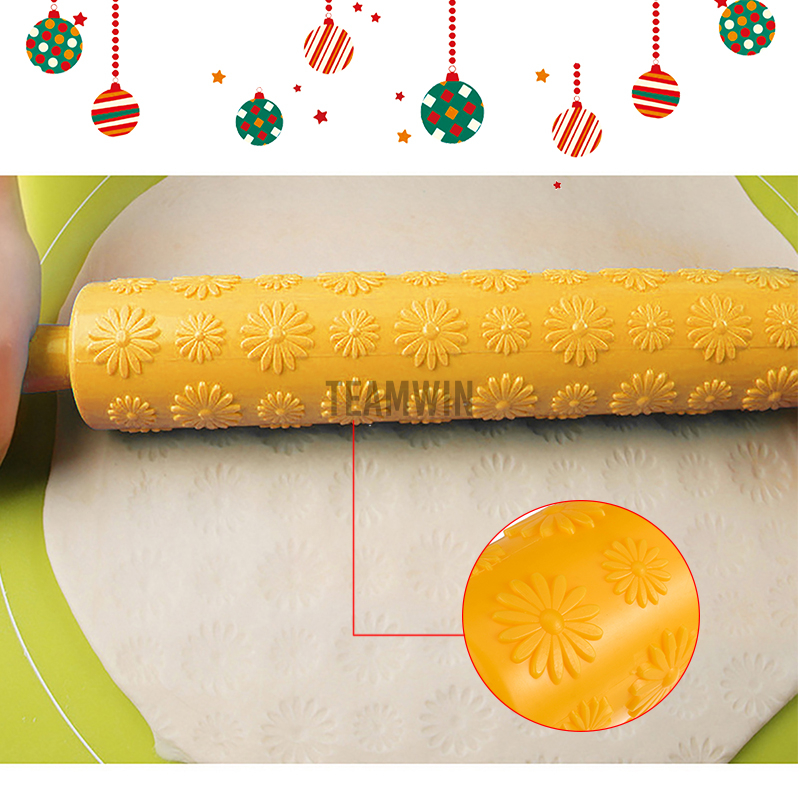 Christmas Embossed Dough Rolling Pin Laser Engraved Pastry Food-degrade Plastic