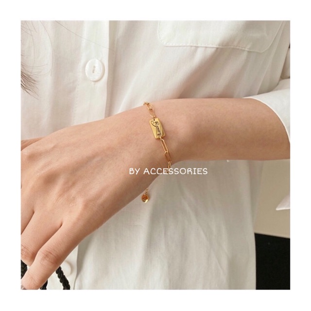 Lắc tay titan xích chữ nhật mảnh phối mặt lucky giữa không gỉ WB200403