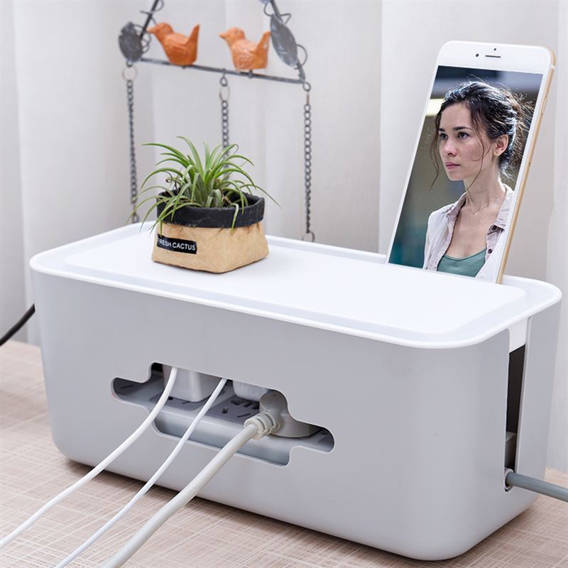 Hộp Nhựa Đựng Ổ Cắm Điện An Toàn Tiện Dụng