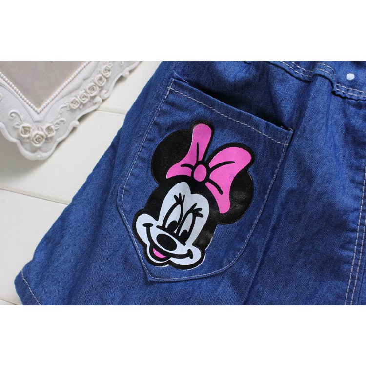 Quần Short Jeans In Hình Chuột Mickey Dành Cho Bé Gái