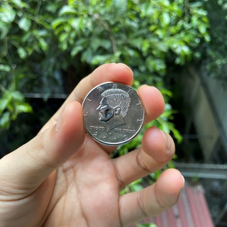 Ảo Thuật Đồng Xu Half Dollar - Coin Magic Trick