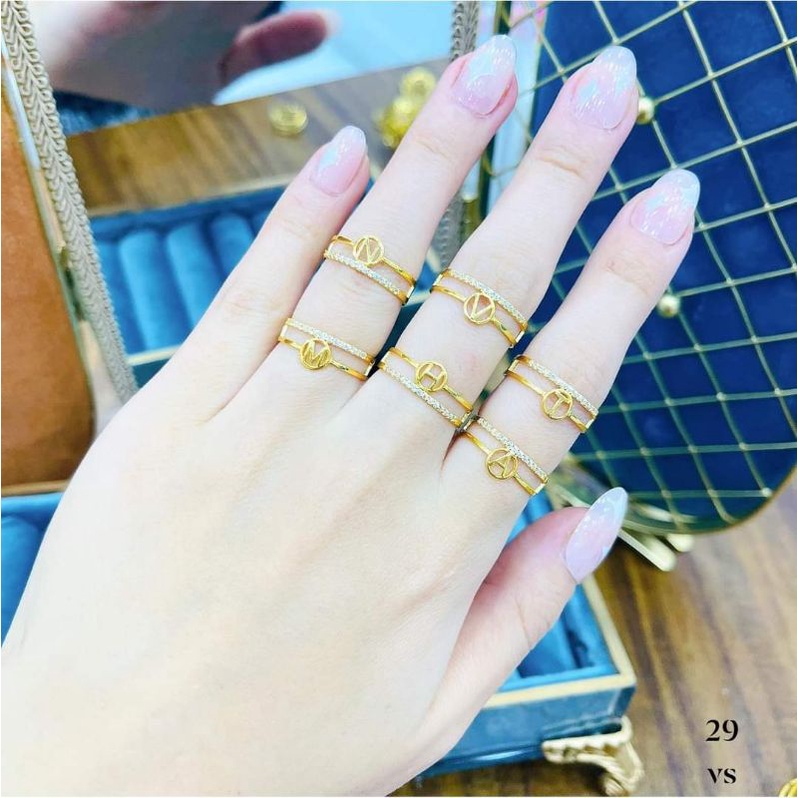 NHẪN CHỮ CÁI BẠC TA XI VÀNG