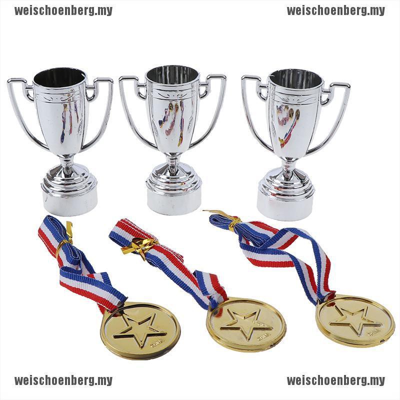 Bộ 3 cúp chiến thắng+3 huy chương bằng nhựa ánh vàng xinh xắn