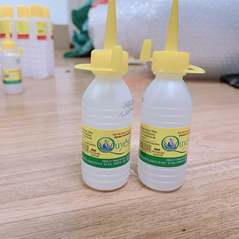 Nước rửa móng tay aceton Quyên chai nhỏ 40ml 125ml