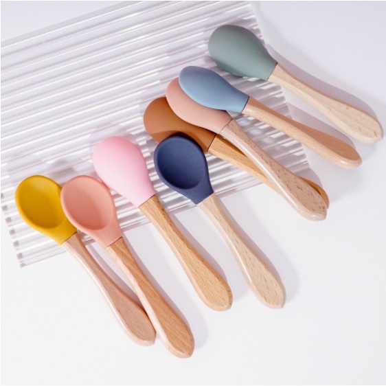 Thìa ăn dặm - muỗng silicon Cán Gỗ cho bé yêu