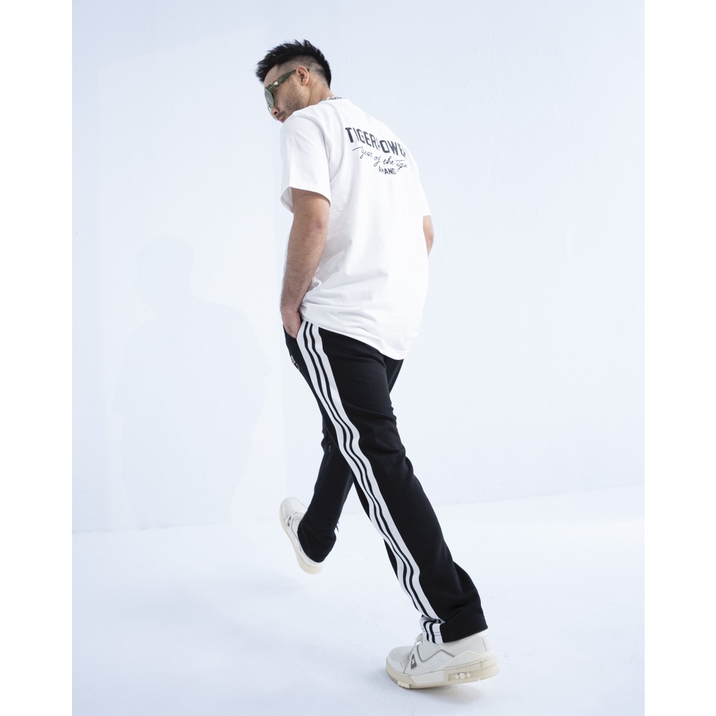 Áo Thun Amand Unisex Tiger Patch T-Shirt - white