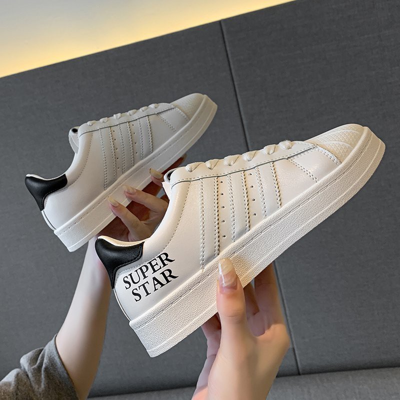 Giày sneaker thể thao thời trang nữ năng động