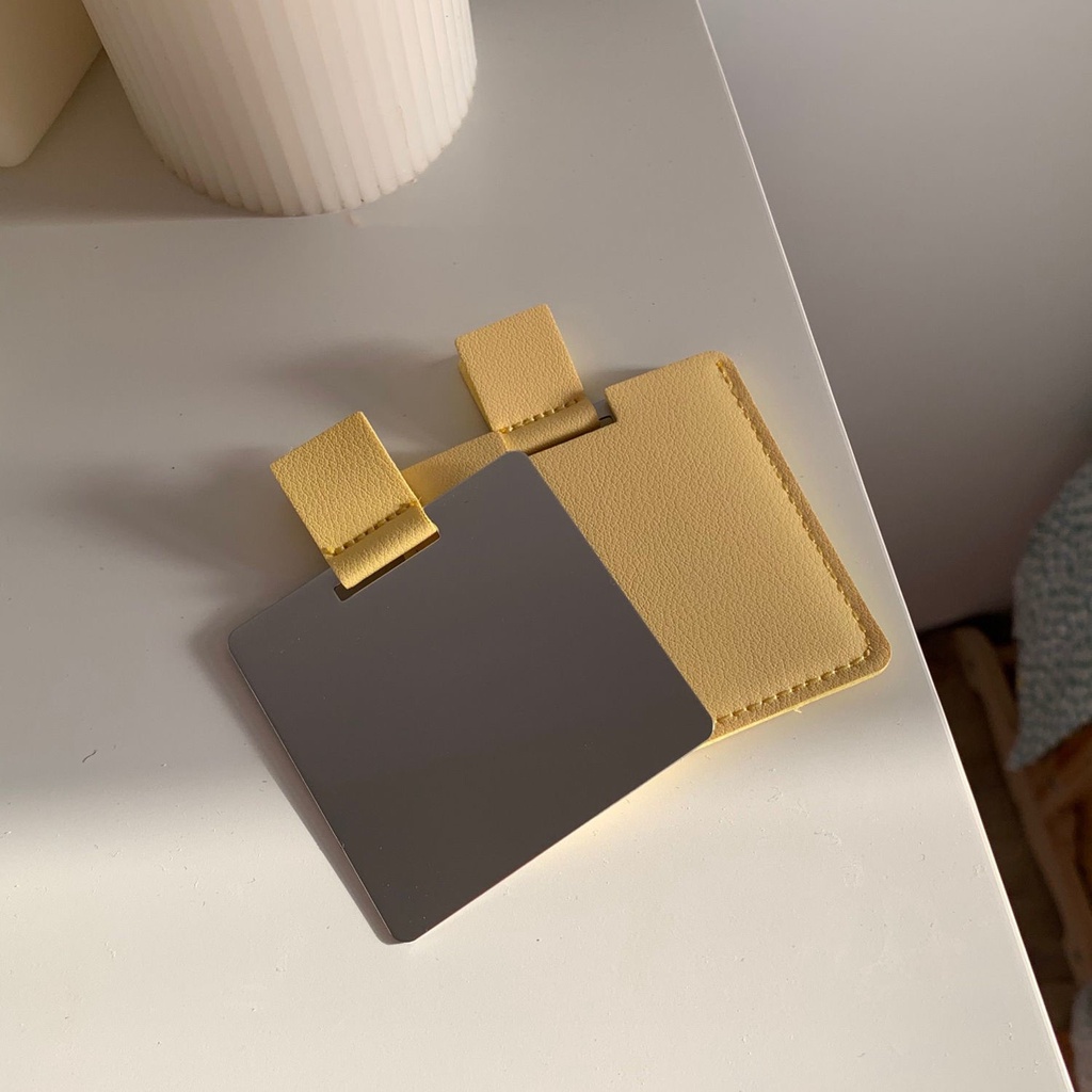 Gương Trang Điểm Cầm Tay Mini Bằng Thép Không Gỉ Dễ Thương