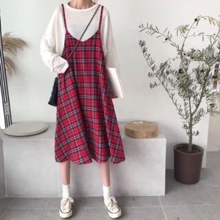 SET ÁO THUN XƯỚC TRẮNG+VÁY YẾM KẺ CARO ĐỎ