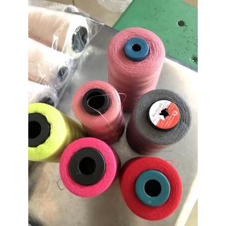 5 ống chỉ may giá 55k