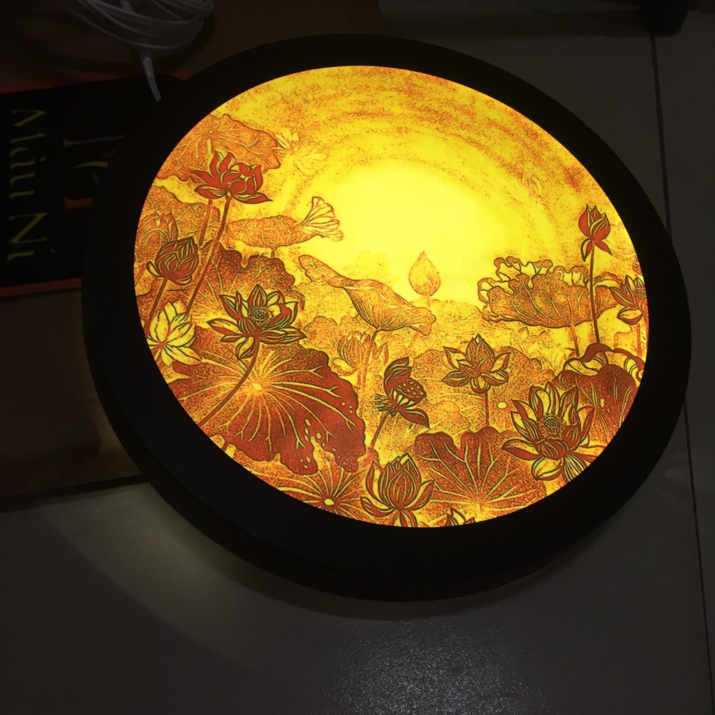 Sx - Hào quang thờ Phật đường kính 30cm mẫu sen - in tranh trúc chỉ 198, khung sắt  (đặt tượng thờ cao 25cm đến 40cm