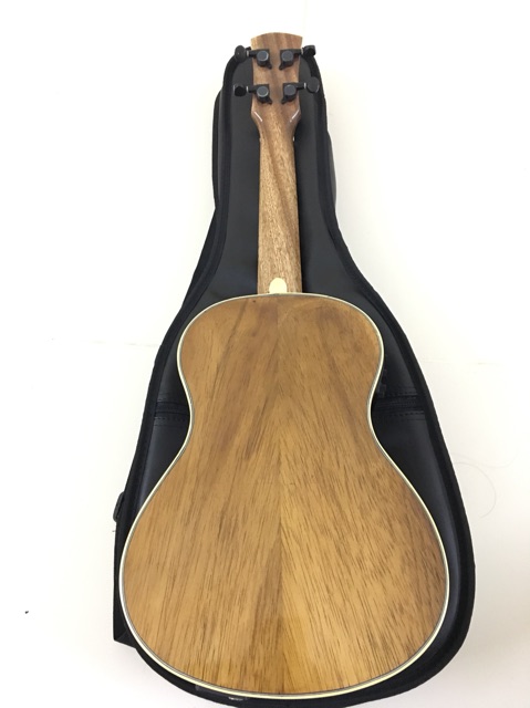 Ukulele điệp ( kèm tuner )