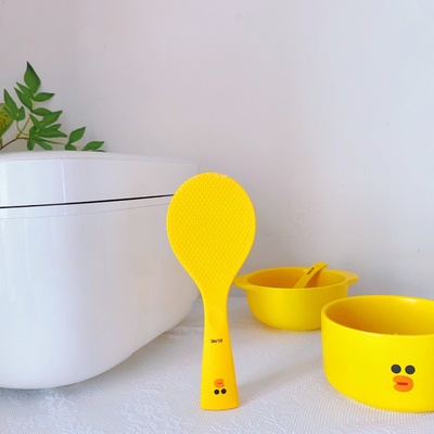 Muôi xới cơm LINE FRIENDS silicone chống dính