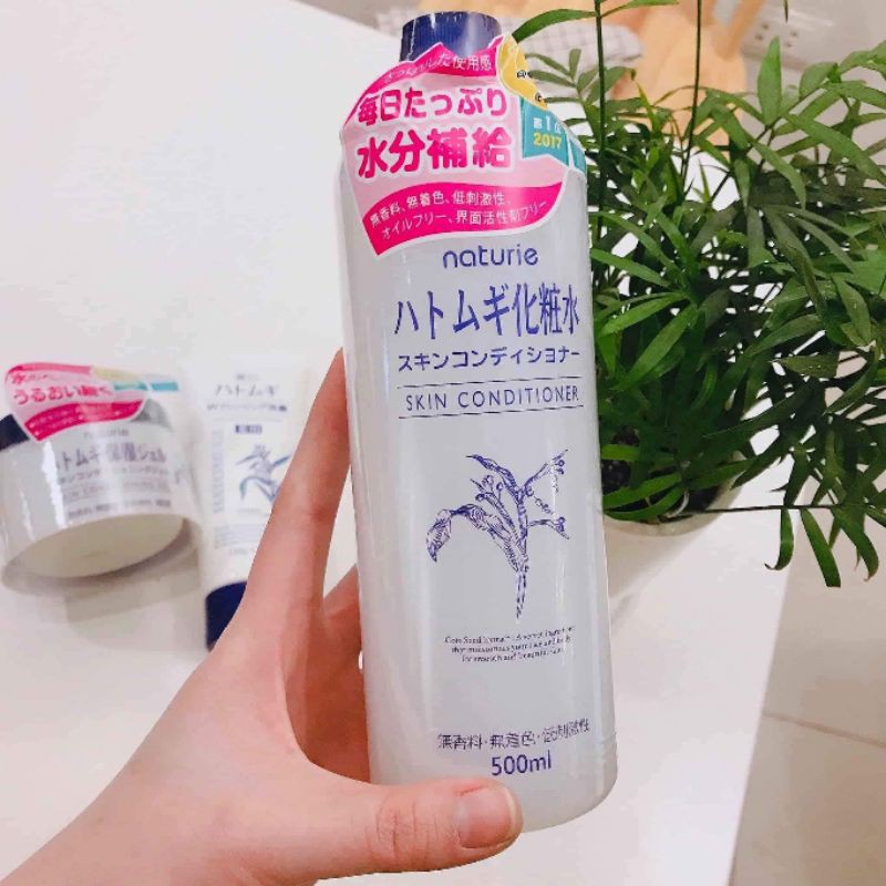 Nước hoa hồng gạo Nhật Bản 500ml