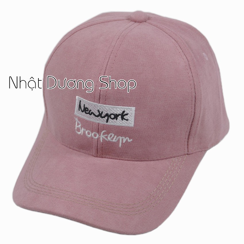 Nón kết nhung New york - Chất liệu vải nhung mềm mại tạo cho người đội êm ái và hút ẩm tốt