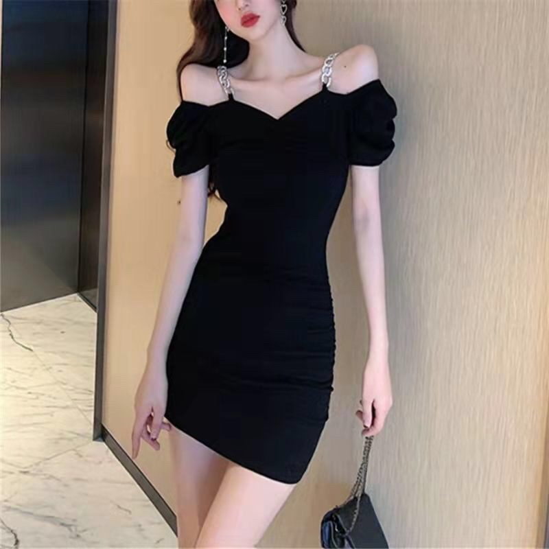 Đầm trễ vai tay phồng tiểu thư, váy body nhún ngực tay ngắn phối xích mặc được hai kiểu