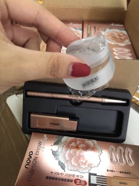 SET BỘ 4 CHÌ MÀY 2 ĐẦU+ 3 KHUÔN KẺ MÀY NoVo Chính hãng | BigBuy360 - bigbuy360.vn