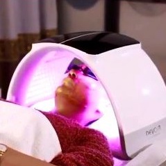 Vòm ánh sáng cảm ứng Devoir