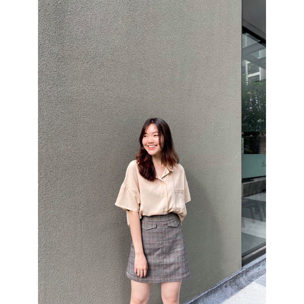 Áo sơ mi 1 túi trước tay ngắn và chân váy caro (S/M/L)