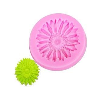 Khuôn silicon 3d hoa cúc đơn cánh dài 6.6 cm