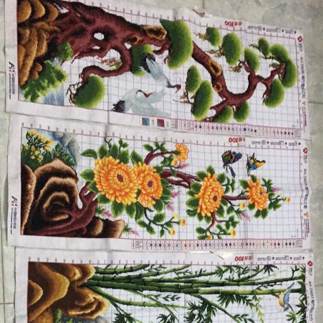 Tranh thêu chữ thập tứ quý thành phẩm