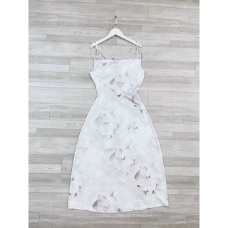 VÁY LỤA CỔ ĐỔ DÂY SAU