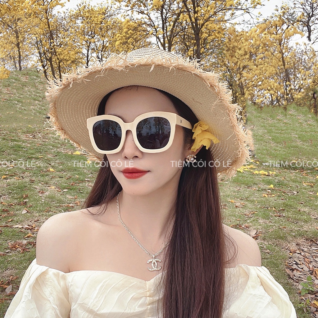 Nón cói đi biển vành rộng viền tua rua phối đai nơ xinh xắn - Tiệm Cói Cô Lê
