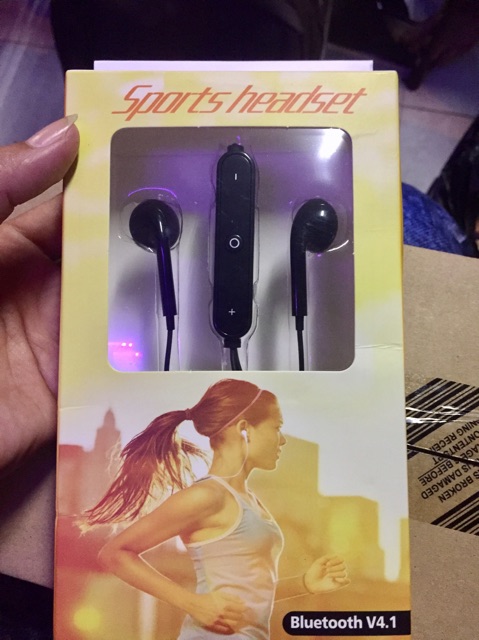 TAI NGHE BLUETOOTH SPORT HEADSET